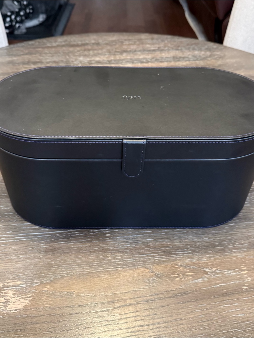 Dyson Airwrap – Excellent Condition! - Picture 15 of 16